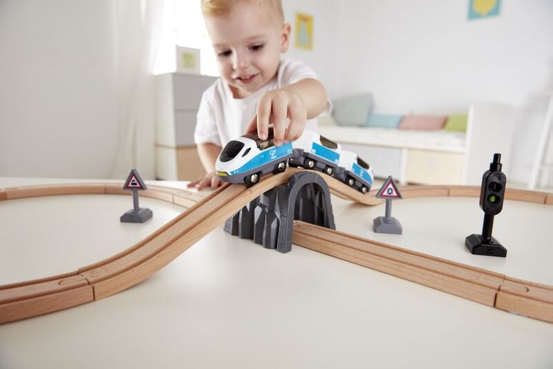 Ξύλινο Τρένο Hape Railway Safety Set Με Σήματα - E3729A - φωτογραφία 2