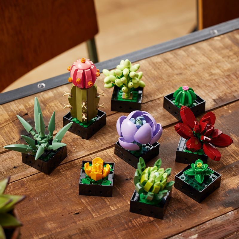 LEGO® Botanicals Succulents (10309) φωτογραφία