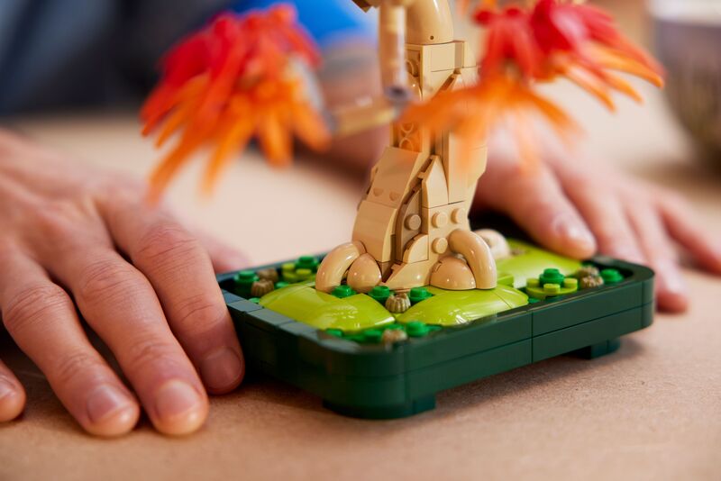 LEGO® Botanicals Japanese Red Maple Bonsai Tree (10348) φωτογραφία