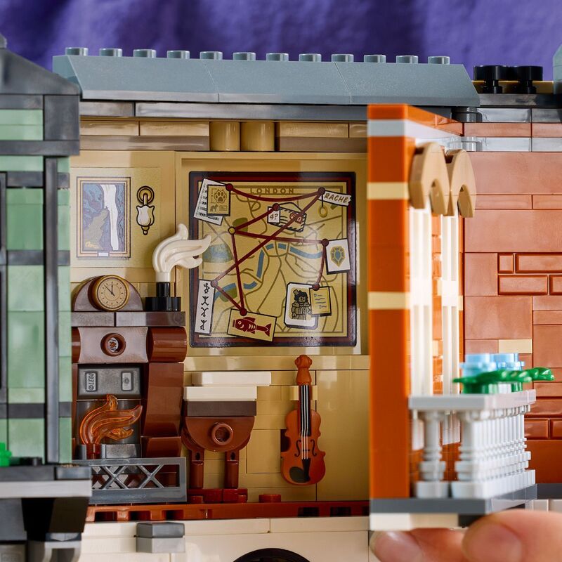 LEGO® Icons Sherlock Holmes: Book Nook (10351) - φωτογραφία 7