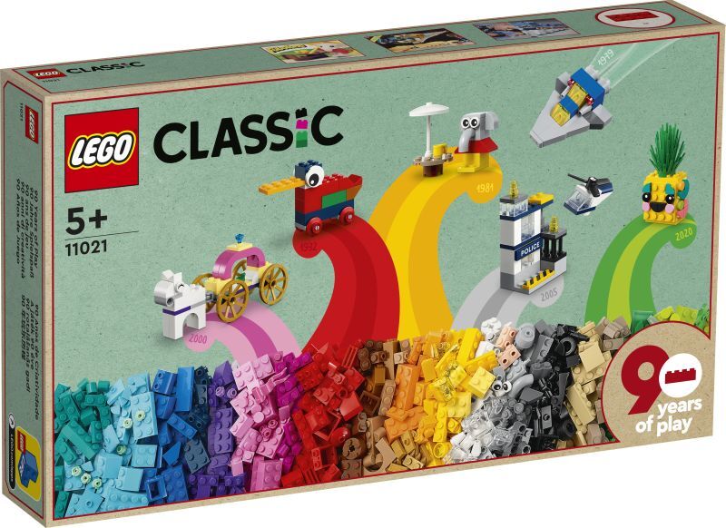 LEGO Classic 90 Years Of Play (11021)