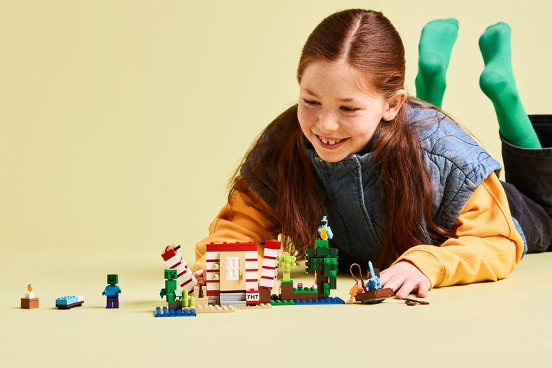 LEGO Minecraft The TNT Jungle House (21275) φωτογραφία