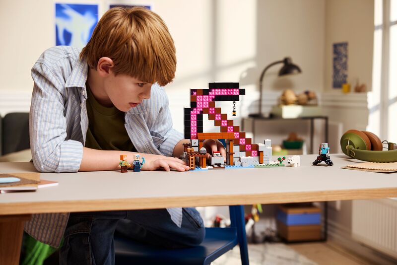 LEGO Minecraft The Pickaxe Mine (21277) φωτογραφία