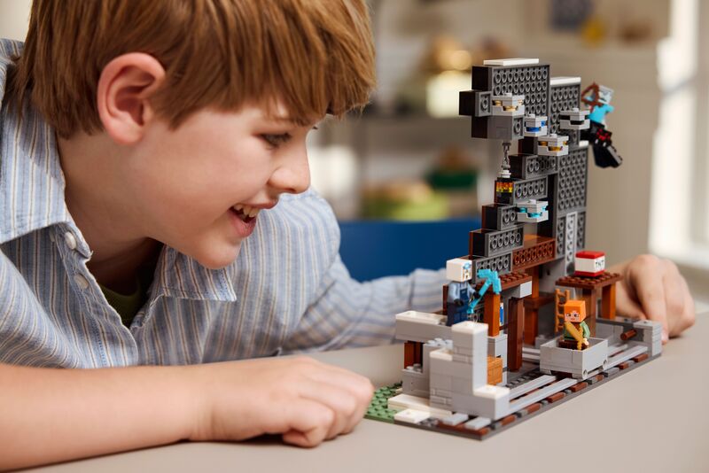 LEGO Minecraft The Pickaxe Mine (21277) φωτογραφία