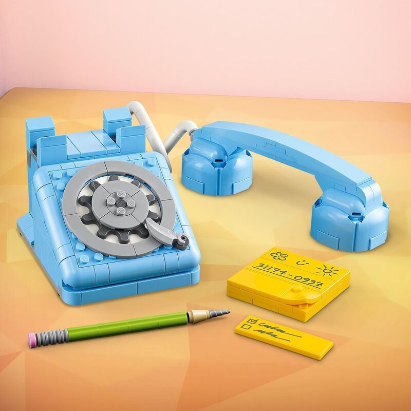 LEGO Creator 3in1 Retro Telephone (31174) φωτογραφία