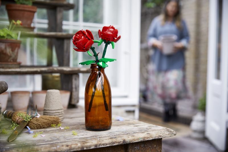 LEGO Botanical Roses (40460) φωτογραφία