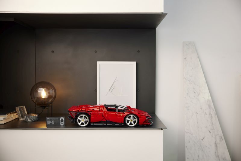 LEGO® Technic Ferrari Daytona SP3 (42143) φωτογραφία