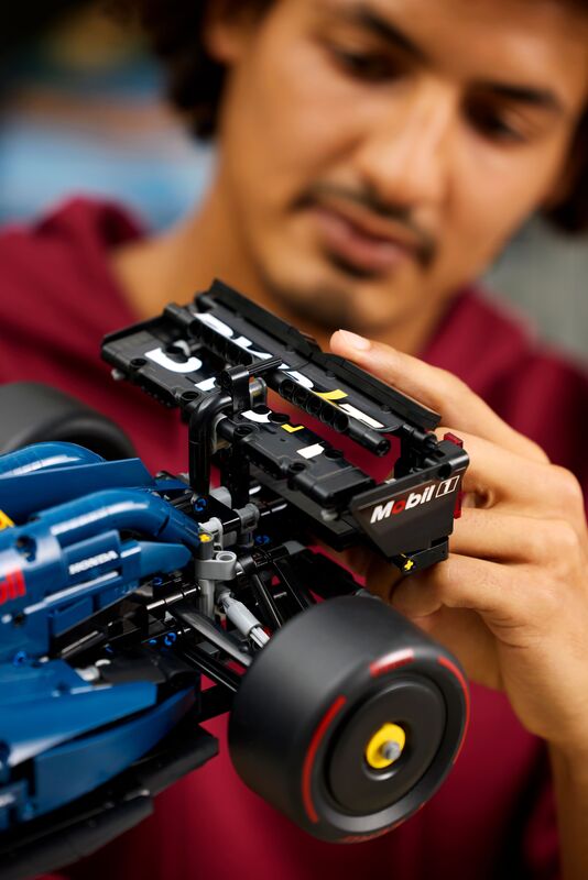 LEGO Technic Oracle Red Bull Racing RB20 F1 Car (42206) φωτογραφία