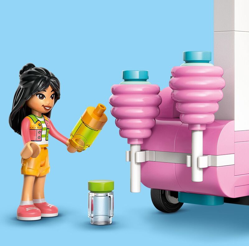 LEGO Friends Cotton Candy Stand & Scooter (42643) φωτογραφία