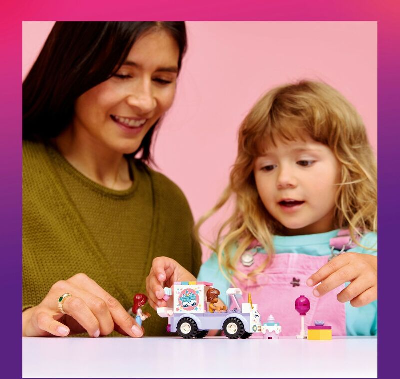 LEGO® Friends Unicorn Cake Delivery Car (42675) - φωτογραφία 7