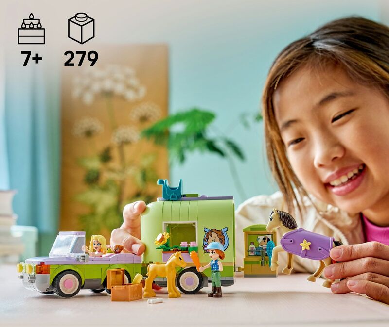 LEGO® Friends Horse & Baby Foal Trailer (42695) - φωτογραφία 3