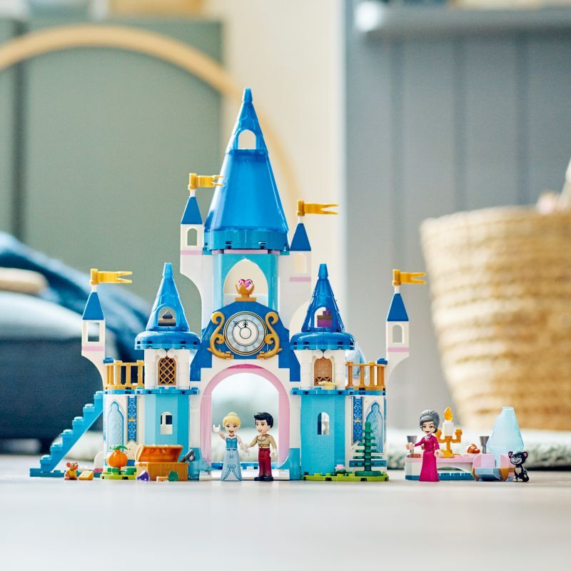 LEGO Disney Princess Cinderella & Prince Charming's Castle (43206) φωτογραφία