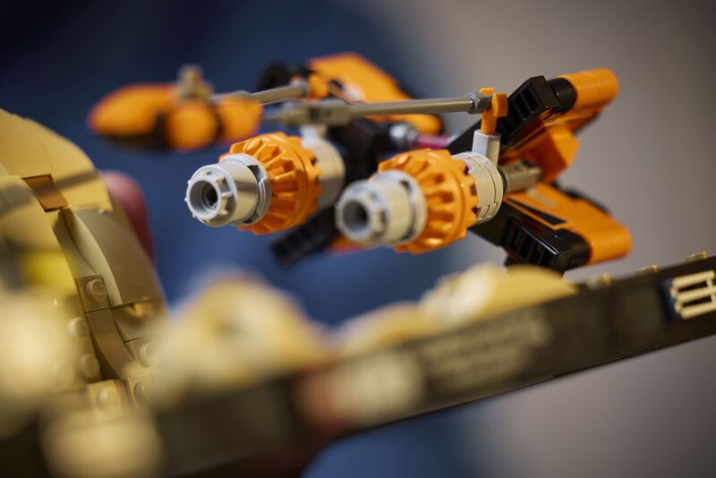 LEGO Star Wars Mos Espa Podrace Diorama (75380) φωτογραφία
