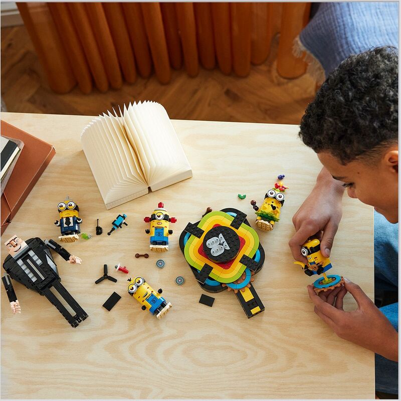 LEGO® Minions Brick-Built Gru & Minions (75582) φωτογραφία