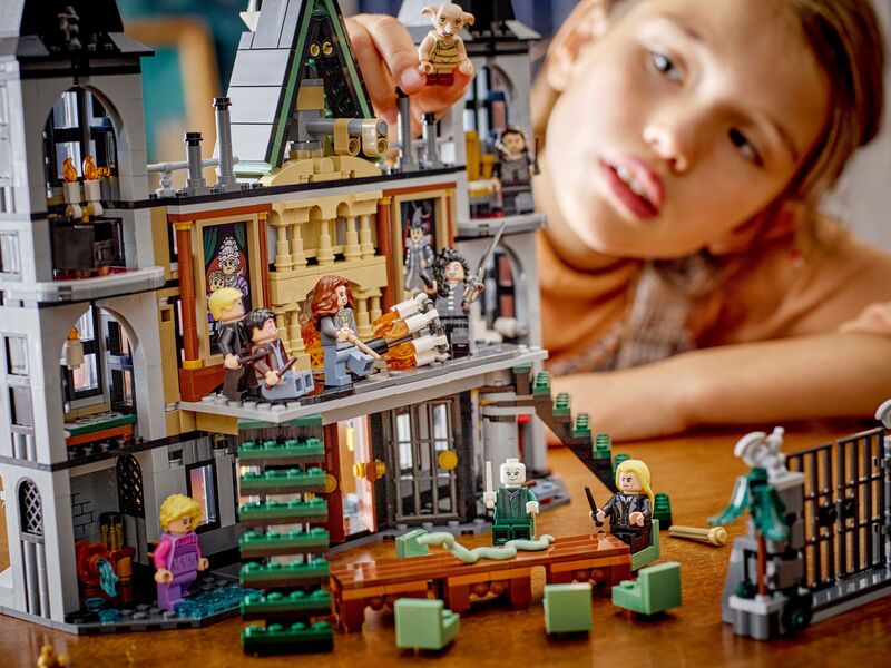 LEGO® Harry Potter Malfoy Manor (76453) φωτογραφία