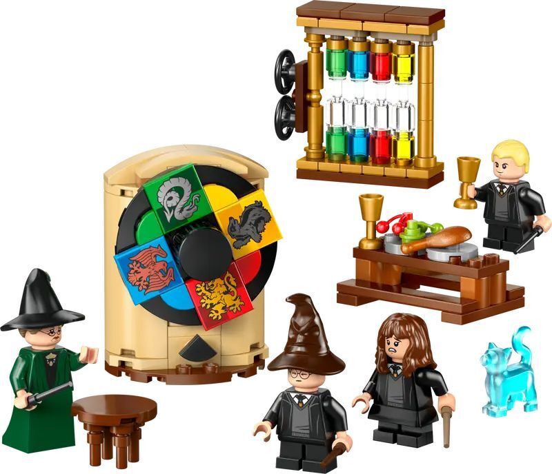 LEGO® Harry Potter Hogwarts Castle: Sorting Hat Ceremony (76460) - φωτογραφία 2