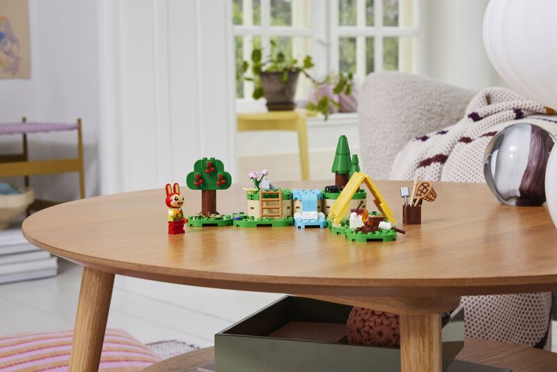 LEGO Animal Crossing Bunnie's Outdoor Activities (77047) φωτογραφία