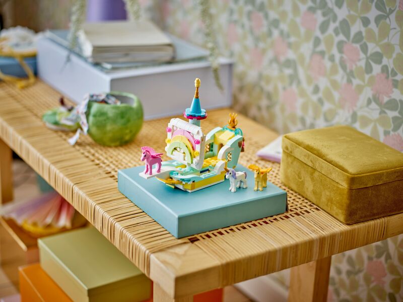 LEGO Creator 3in1 Unicorn Castle (31175) φωτογραφία