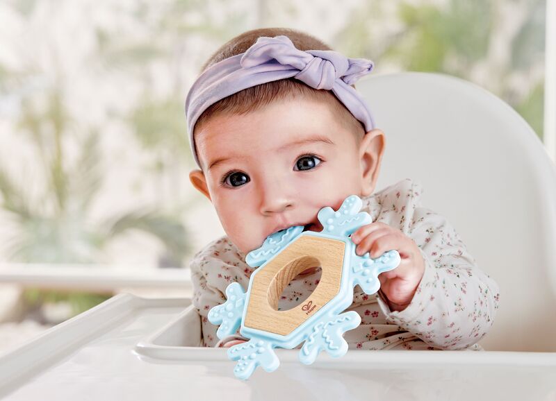 Hape Early Explorer Ξύλινο Snowy Teether (E0122K) - φωτογραφία 3