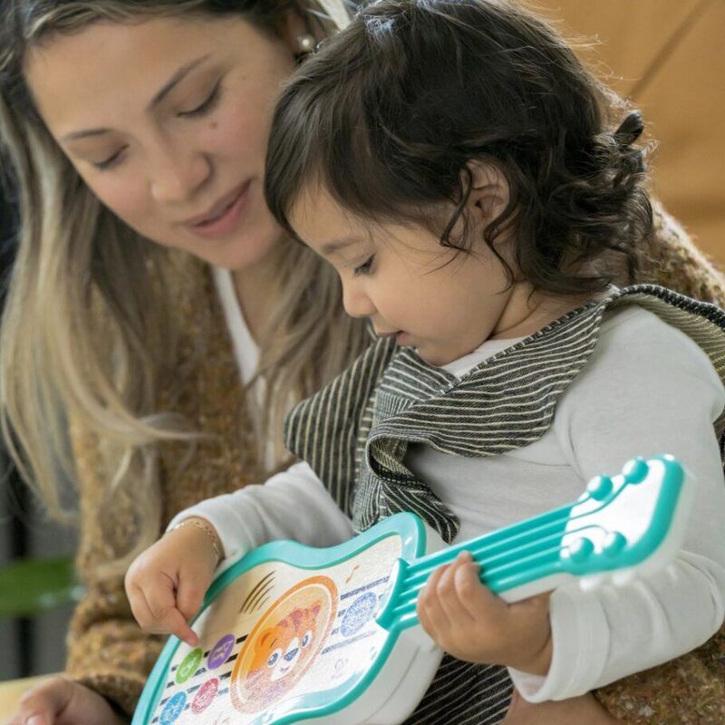 Hape Kids II Ξύλινο Magic Touch Γιουκαλίλι Sing & Strum (800897-12609) φωτογραφία