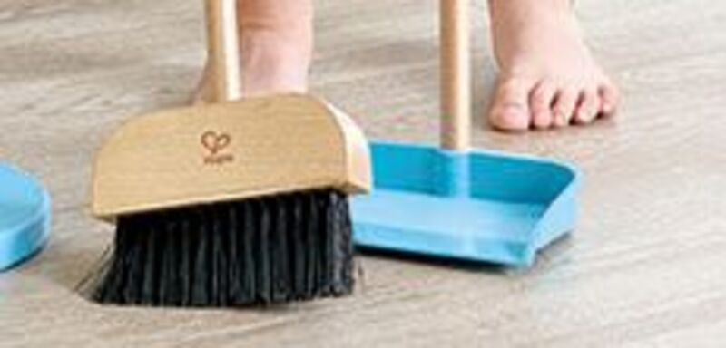 Hape Ξύλινο Σετ Καθαρισμού Broom Set (E3055A) - φωτογραφία 4