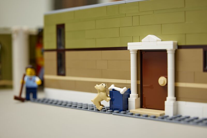 LEGO® Icons Natural History Museum (10326) φωτογραφία