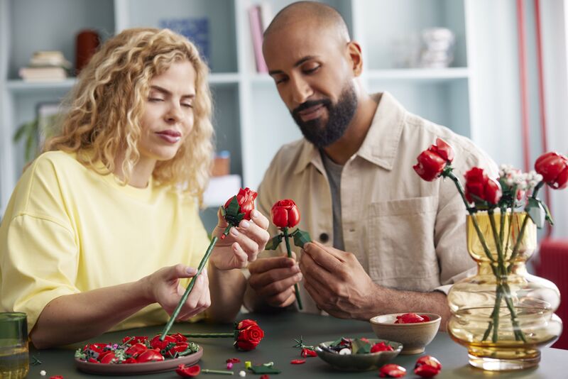 LEGO® Icons Botanicals Bouquet Of Roses (10328) φωτογραφία