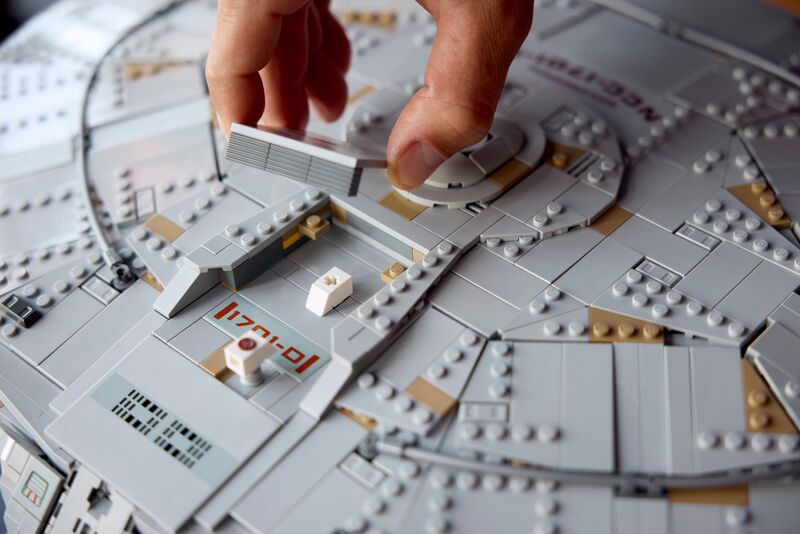 LEGO® Icons Star Trek: USS Enterprise NCC 1701-D (10356) φωτογραφία