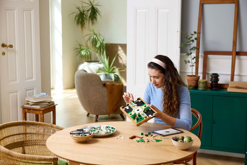 LEGO® Icons Fountain Garden (10359) φωτογραφία