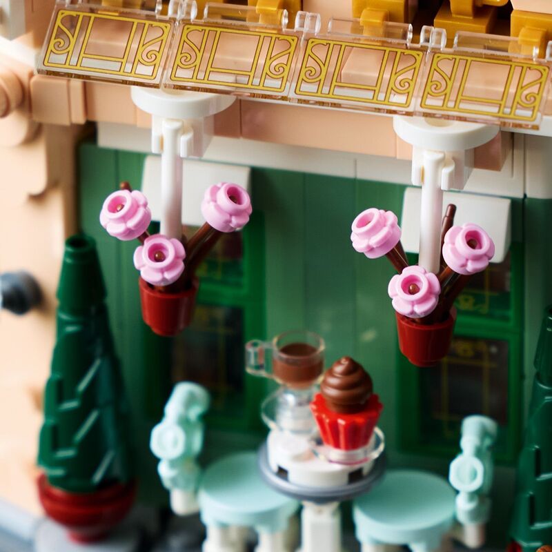 LEGO® Icons French Cafe (10362) φωτογραφία