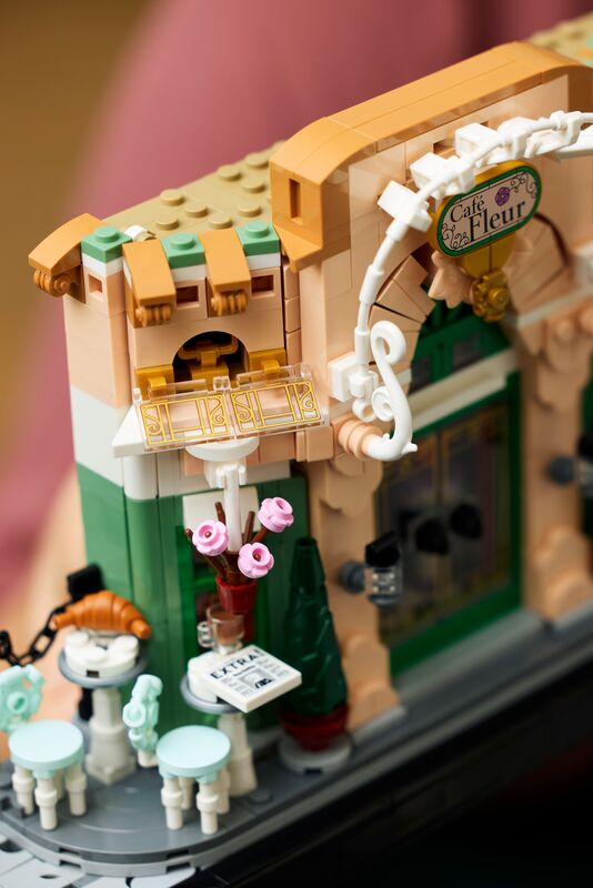 LEGO® Icons French Cafe (10362) φωτογραφία