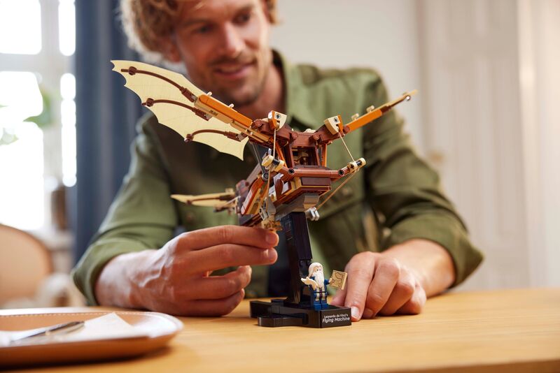 LEGO® Icons Leonardo Da Vinci's Flying Machine (10363) φωτογραφία