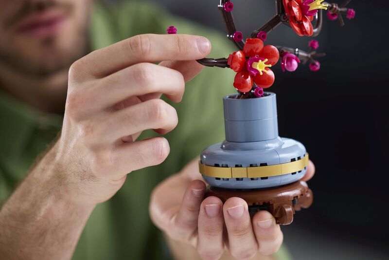 LEGO® Botanicals Plum Blossom (10369) φωτογραφία