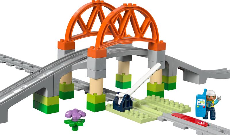 LEGO® DUPLO® Train Bridge & Tracks Expansion Set (10426) - φωτογραφία 2