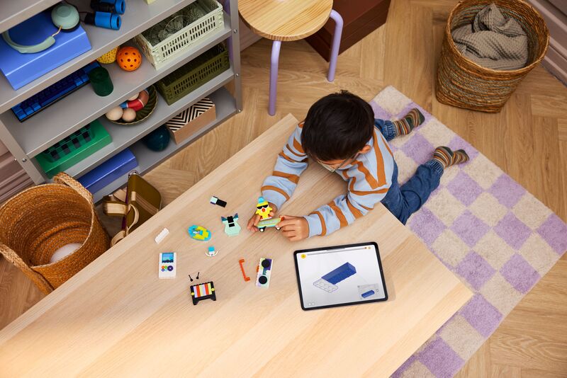 LEGO Classic Cool Creative Box (11043) φωτογραφία