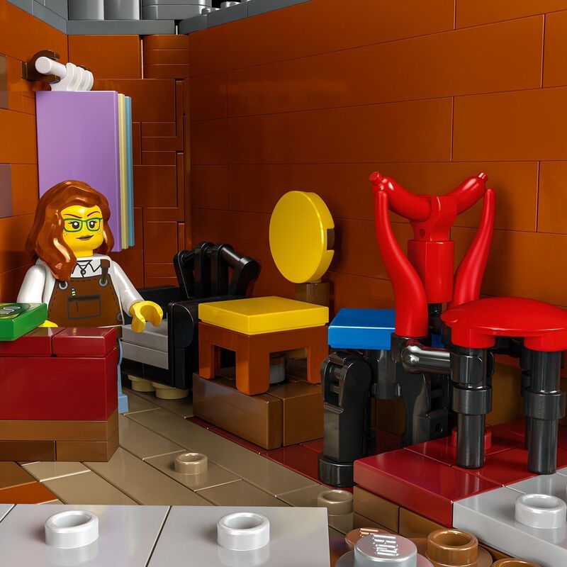 LEGO® Icons Shopping Street (11371) - φωτογραφία 4