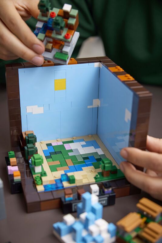 LEGO Minecraft The Crafting Table (21265) φωτογραφία