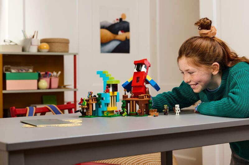 LEGO® Minecraft The Parrot Houses (21282) φωτογραφία