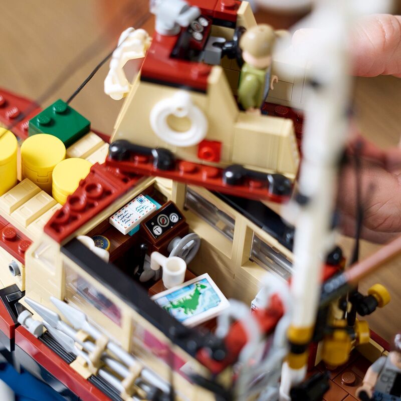 LEGO Ideas Jaws (21350) φωτογραφία