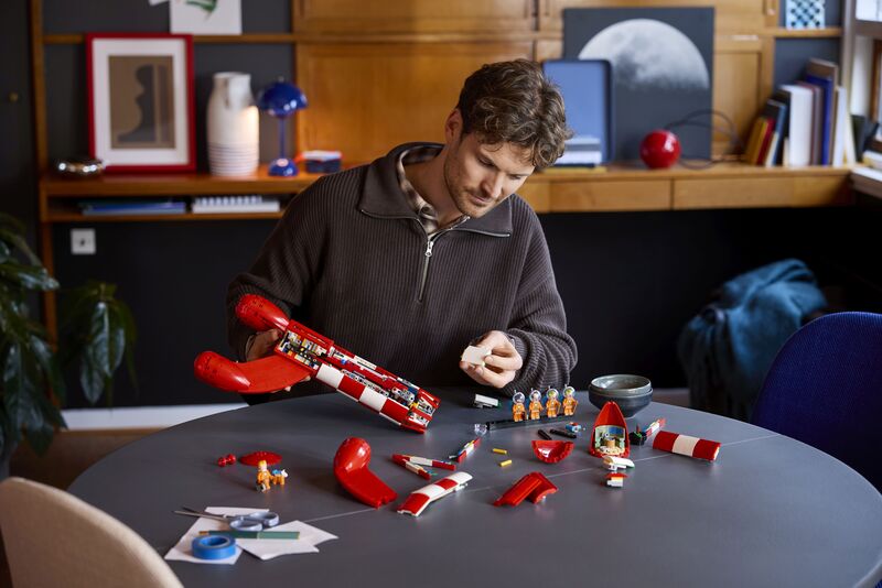 LEGO® Ideas Tintin Moon Rocket (21367) - φωτογραφία 4