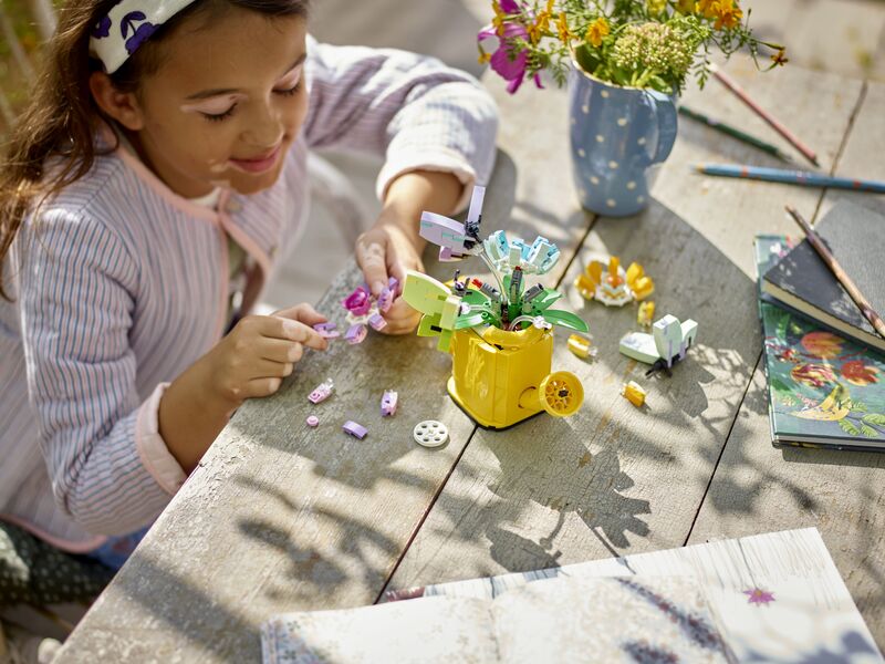 LEGO® Creator 3in1 Flowers In Watering Can (31149) φωτογραφία