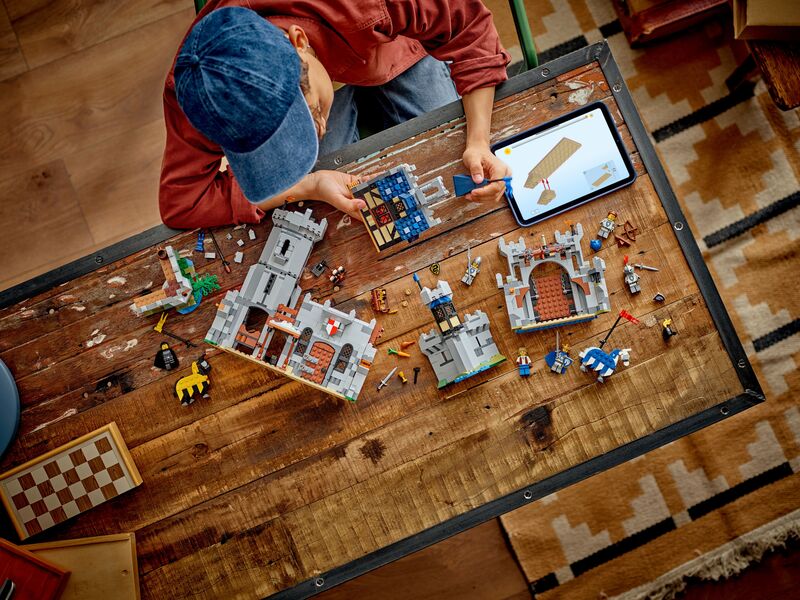 LEGO Creator 3in1 Medieval Horse Knight Castle (31168) φωτογραφία