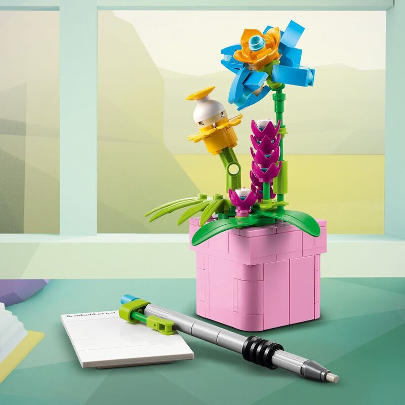LEGO® Creator 3in1 Typewriter With Flowers (31169) φωτογραφία