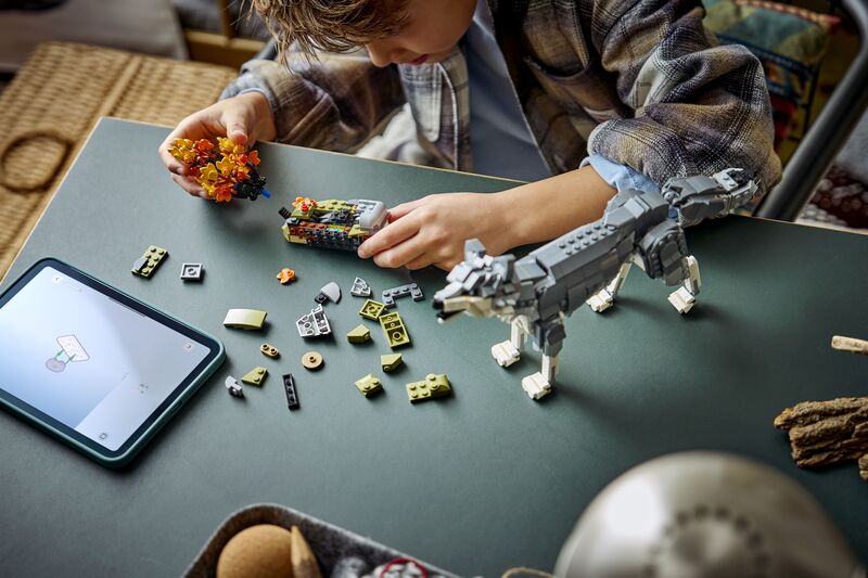 LEGO® Creator 3in1 Forest Animals: Gray Wolf (31393) - φωτογραφία 6