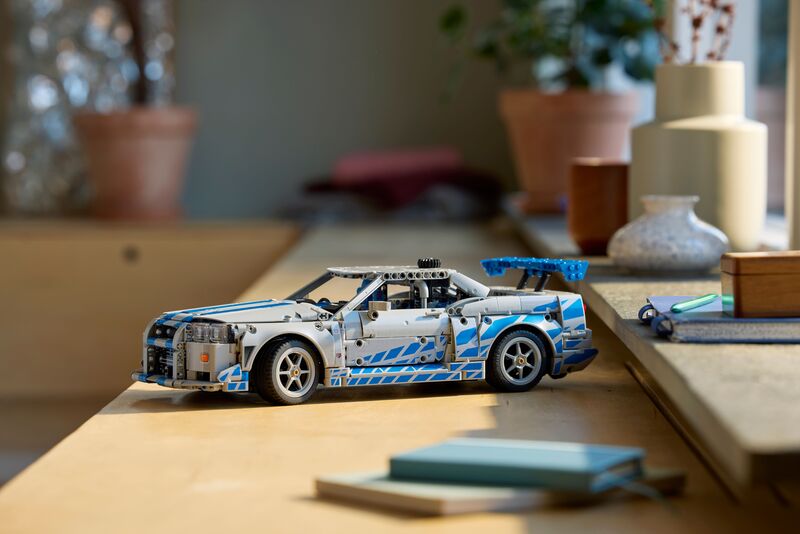 LEGO Technic 2 Fast 2 Furious Nissan Skyline GT-R (R34) (42210) φωτογραφία