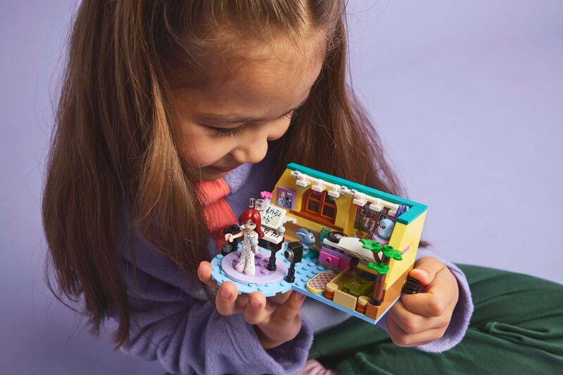 LEGO Friends Paisley's Room (42647) φωτογραφία