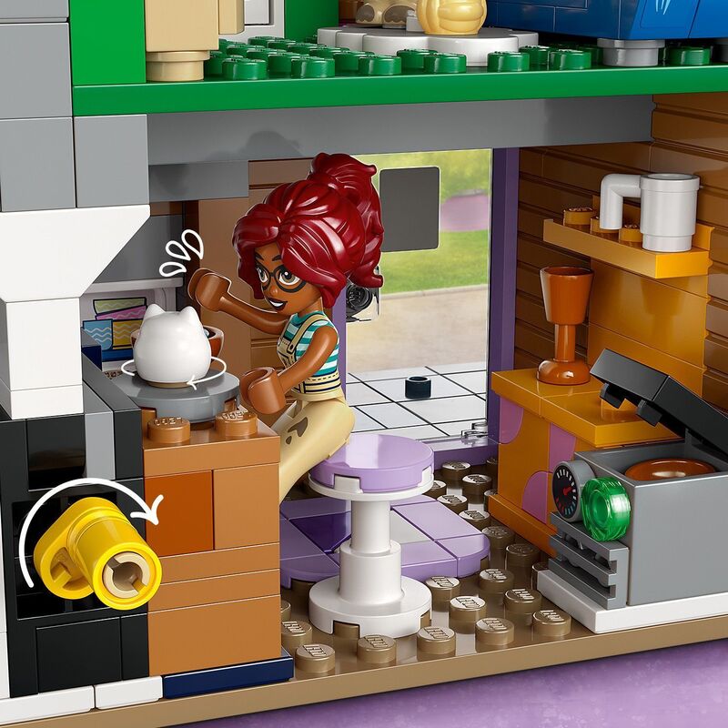LEGO Friends Heartlake City Apartments & Stores (42670) φωτογραφία