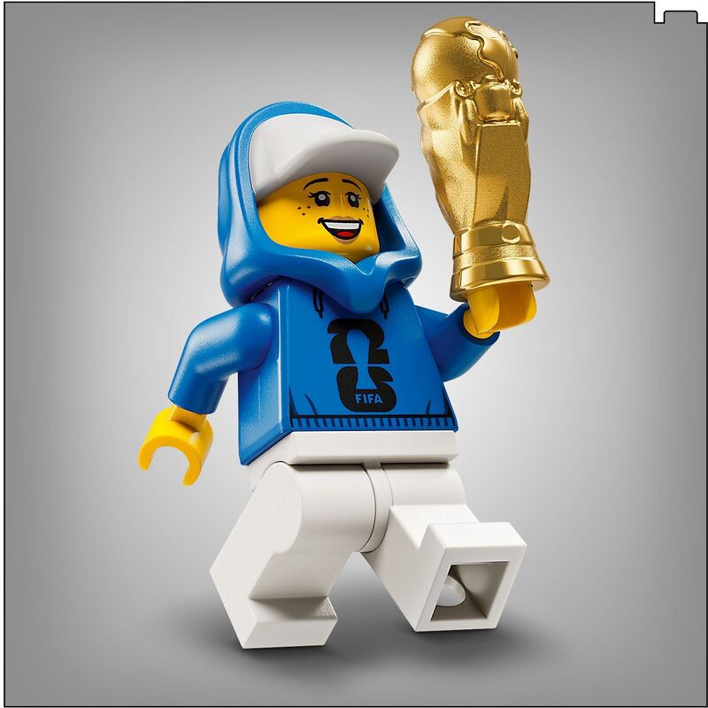LEGO Editions Sets FIFA World Cup Official Trophy (43020) φωτογραφία