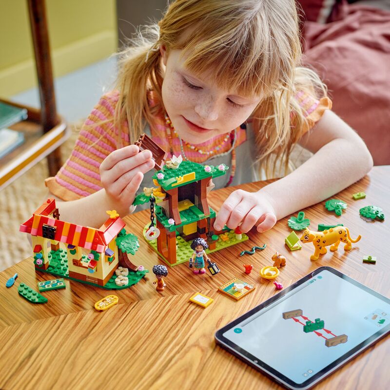 LEGO® Disney Antonio's Animal Sanctuary (43251) φωτογραφία