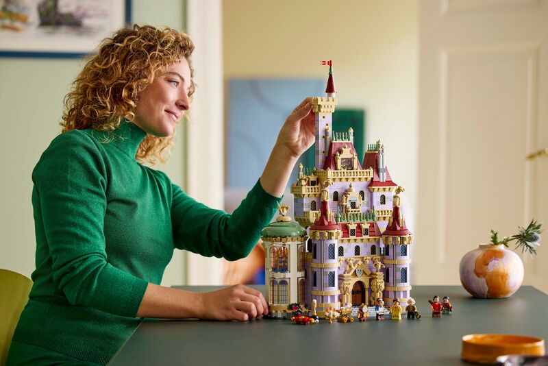 LEGO Disney Princess Beauty & The Beast Castle (43263) φωτογραφία